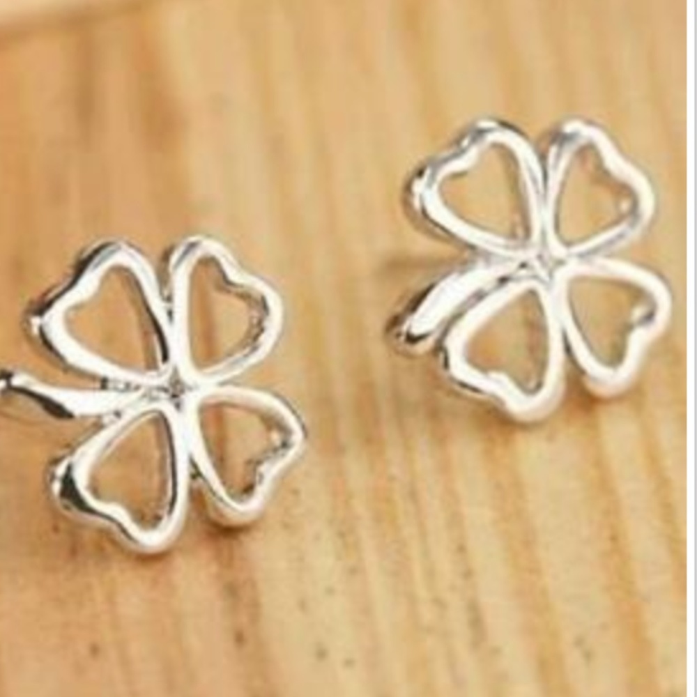 Silver Plated Irish Shamrock Earrings Pierced Post Stud Celtic St Patricks Day